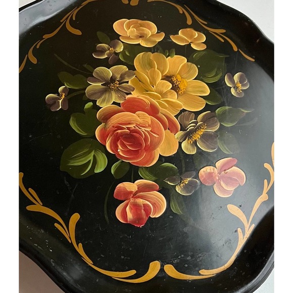 Handpainted Toleware Tray with Beautiful Yellow Blooms - Picture 6 of 10